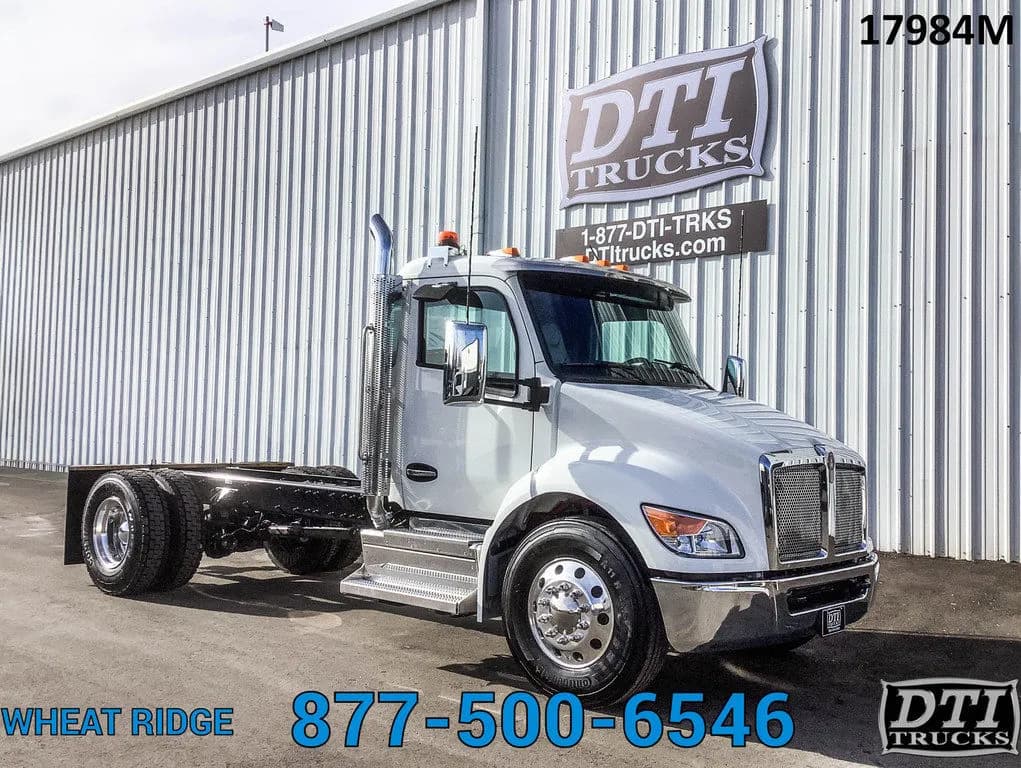2025 Kenworth T380 Cab/Chassis Truck PX9 Diesel Auto Trans - Chassis