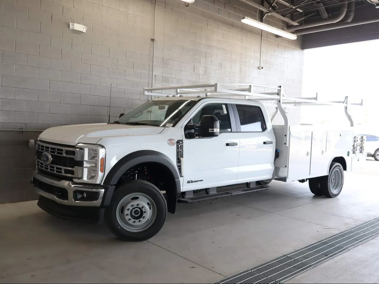 2026 Ford F-450 Super Duty Crew Cab - Pickup