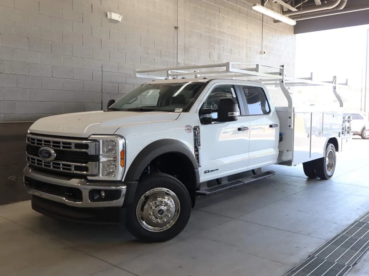 2026 Ford F-550 Super Duty Crew Cab - Pickup