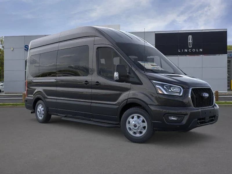 2025 Ford Transit - Service