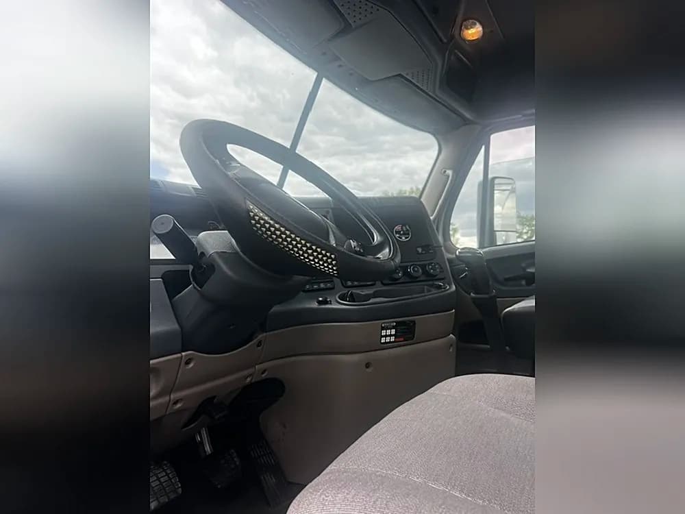 2018 Freightliner Cascadia