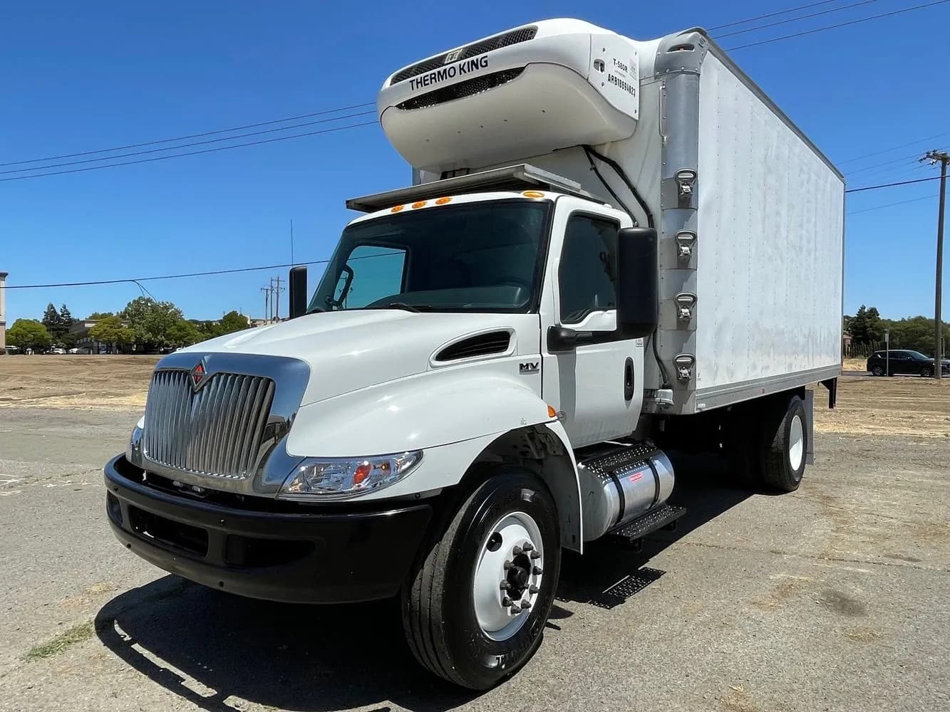 2019 International MV607 - Refrigerated