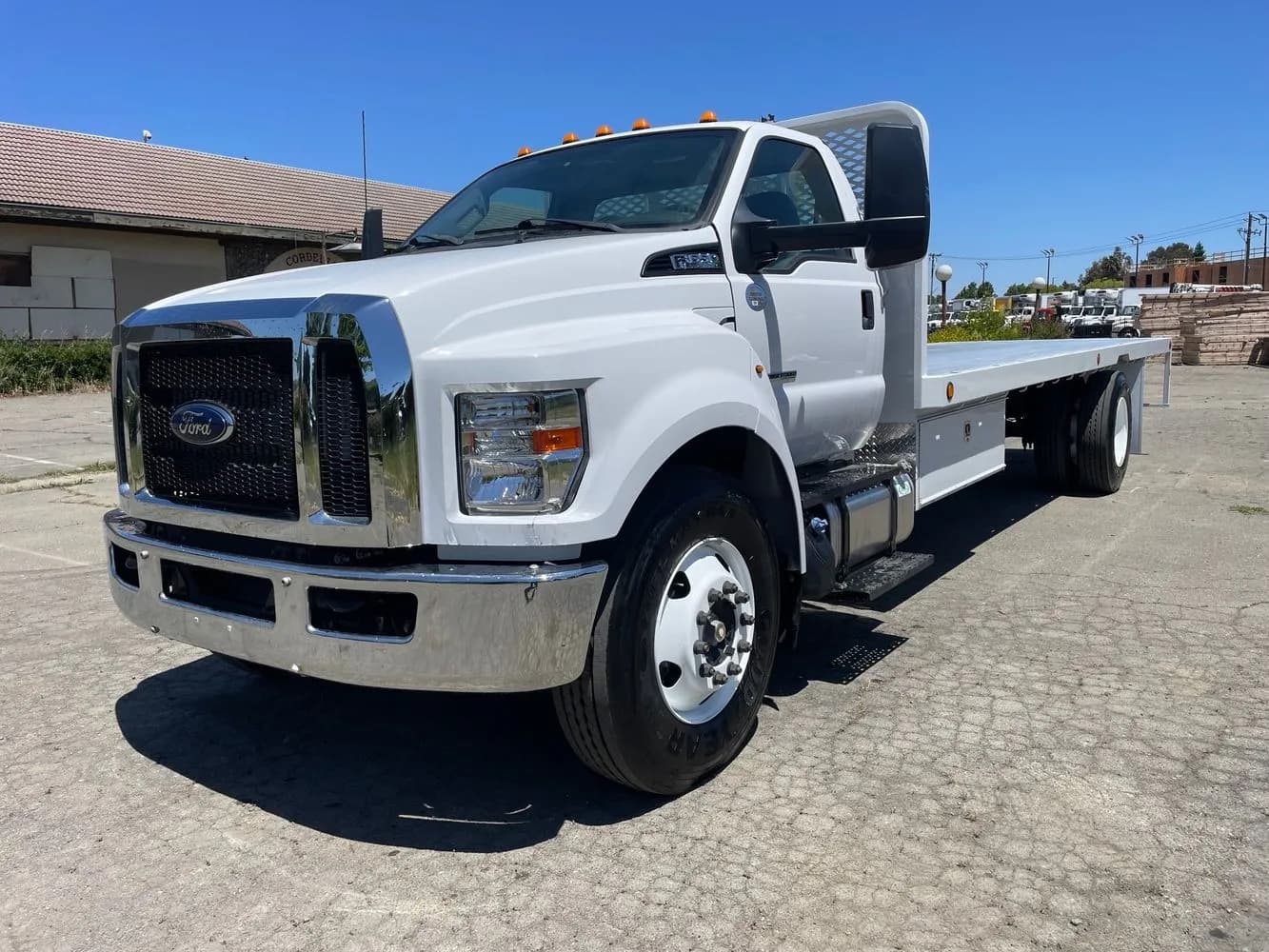 2023 Ford F-650 Diesel
