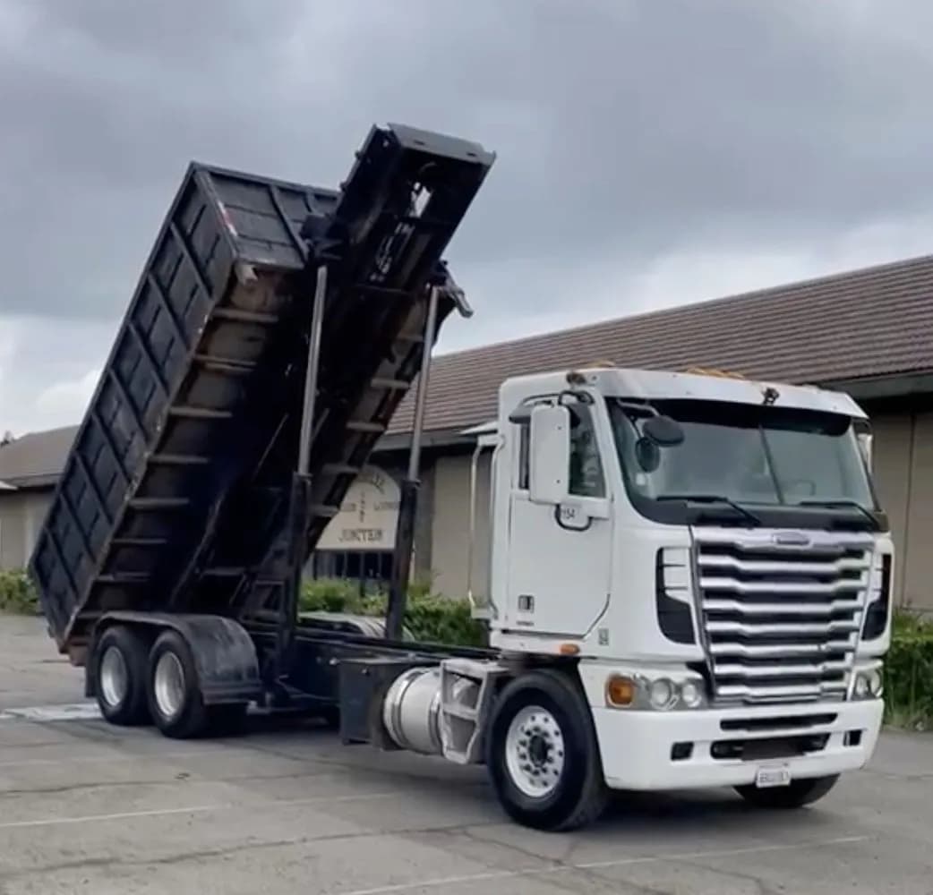 2015 Freightliner Argosy - Garbage