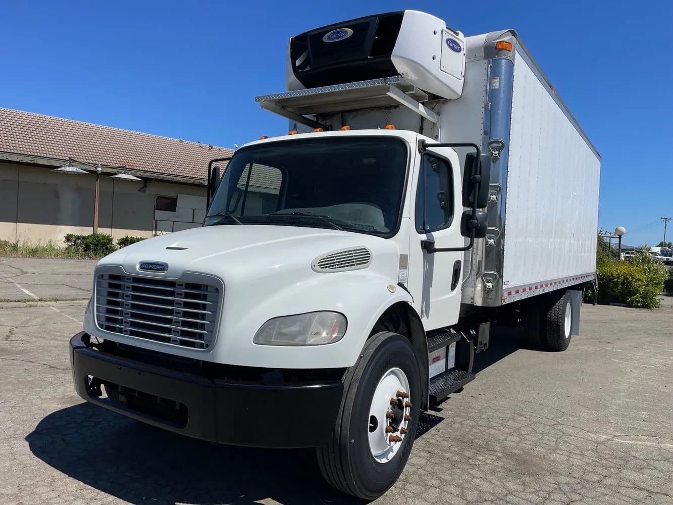 2019 Freightliner M2 106 - Refrigerated