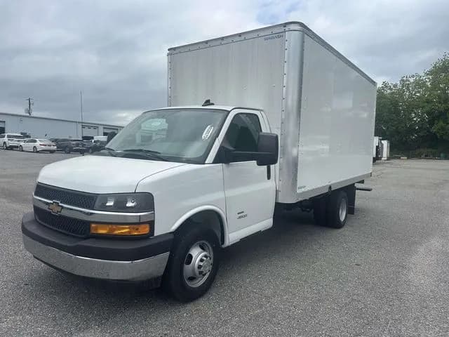 2024 Chevrolet Express 4500 - Box