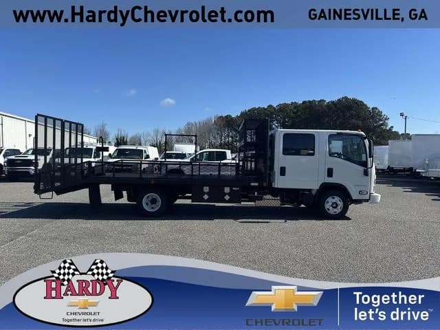 2025 Chevrolet LCF 3500HG Crew Cab