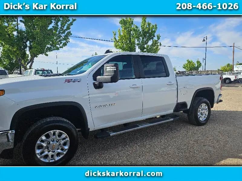 2024 Chevrolet Silverado 2500HD LT Crew Cab Short