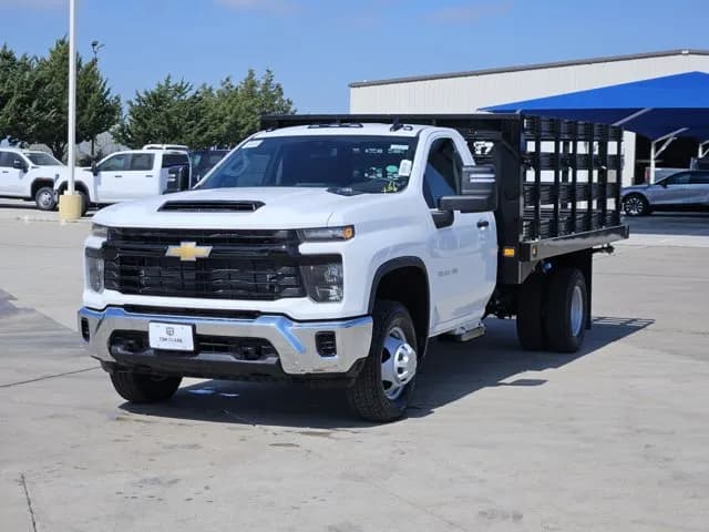 2026 Chevrolet Silverado 3500 - Stake