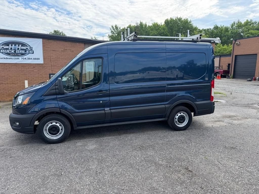 2020 Ford Transit Cargo Van T-150 130" Med Rf 8670