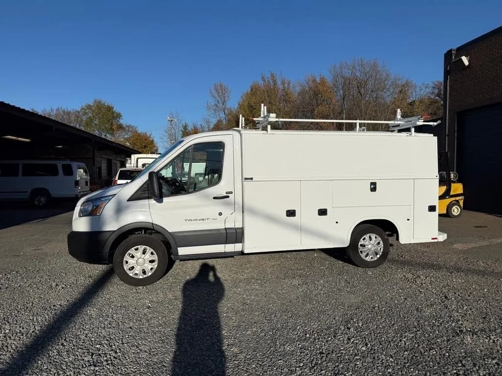 2018 Ford Transit Cutaway T-250