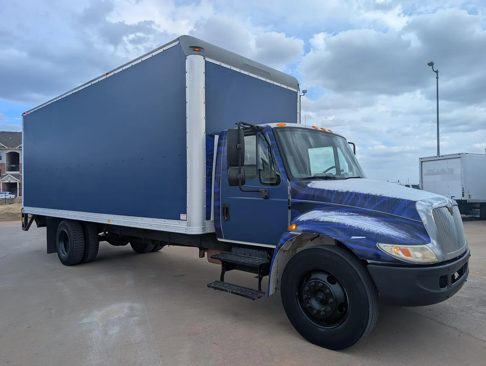 2004 International IHC 4300 - 24' - Box
