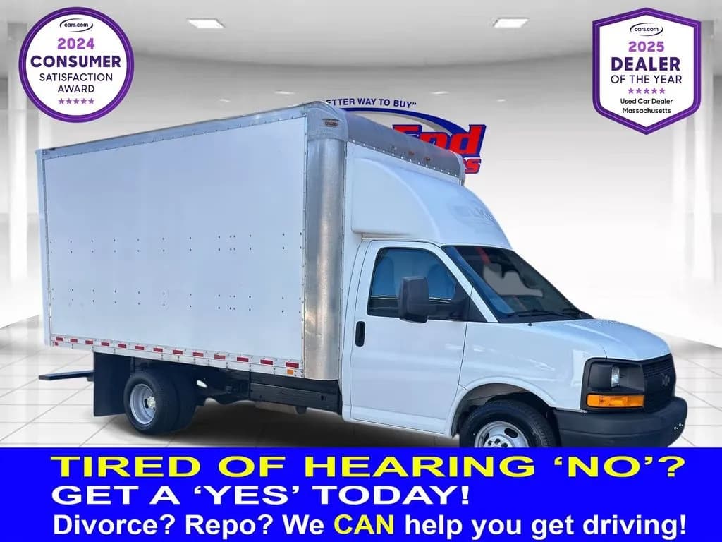 2016 Chevrolet Express 3500 - Box