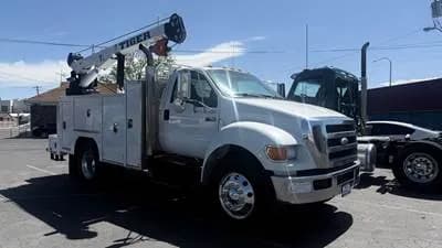2009 Ford F-750 Mechanic / - Crane