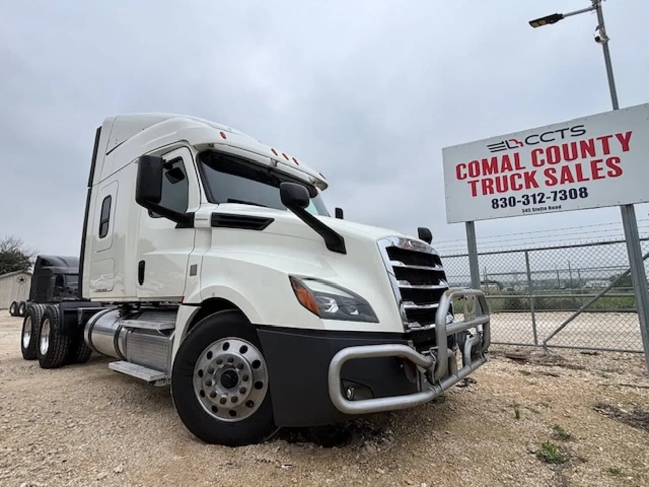 2019 Freightliner Cascadia - Sleeper