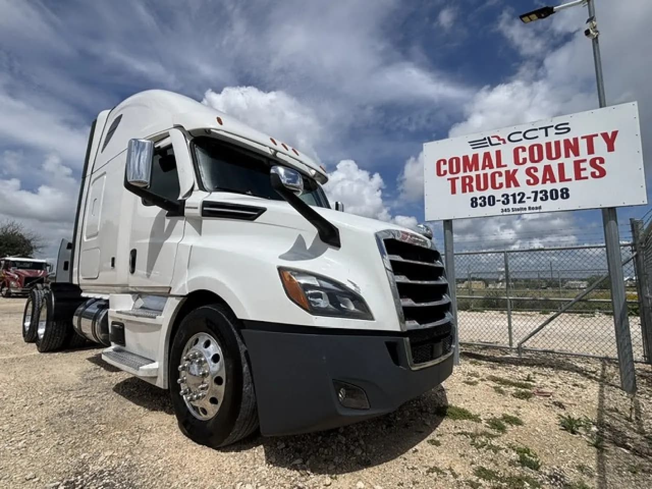 2021 Freightliner Cascadia - Sleeper