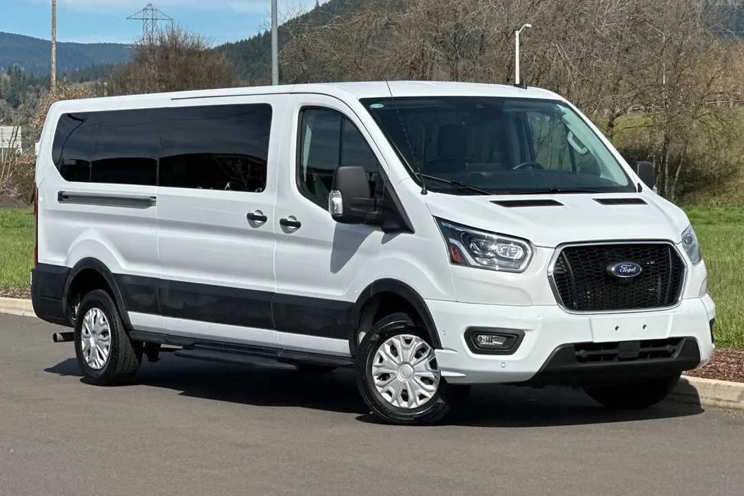 2023 Ford Transit-350
