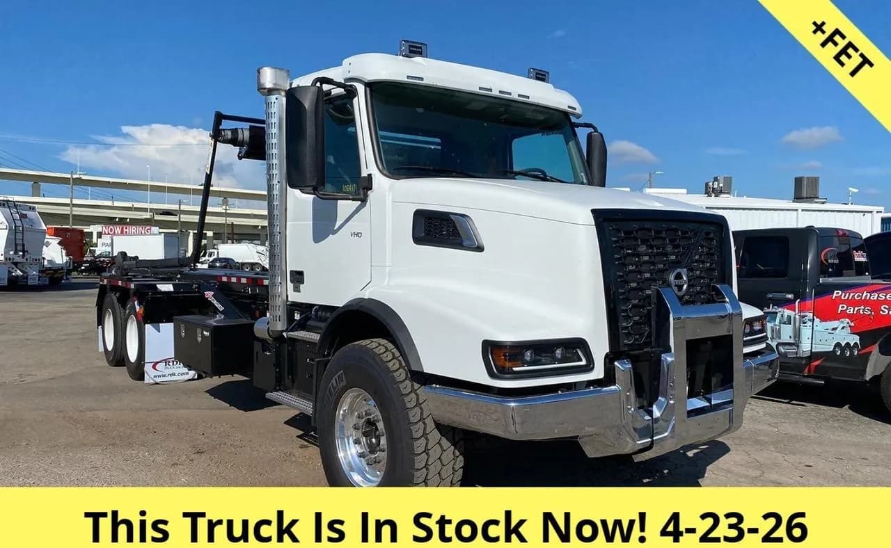 2026 Volvo VHD64B