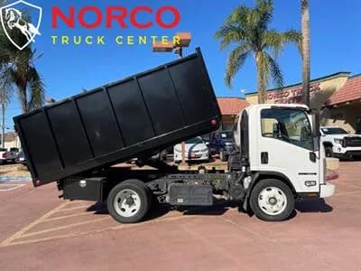 2019 Isuzu NRR 12' - Dump