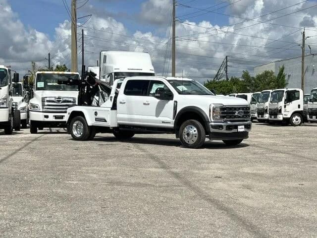 2025 Ford F-550