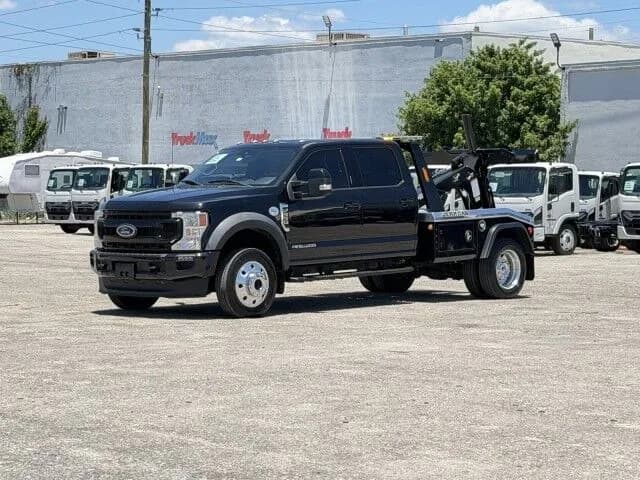 2022 Ford F-550 Lariat Crew Cab