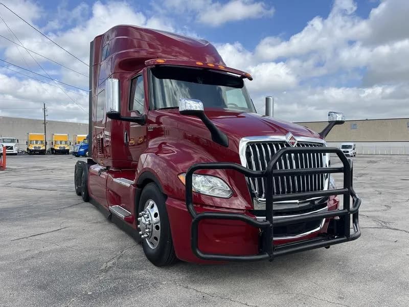 2024 International LT625