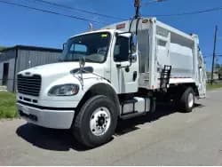 2016 Freightliner Business Class M2