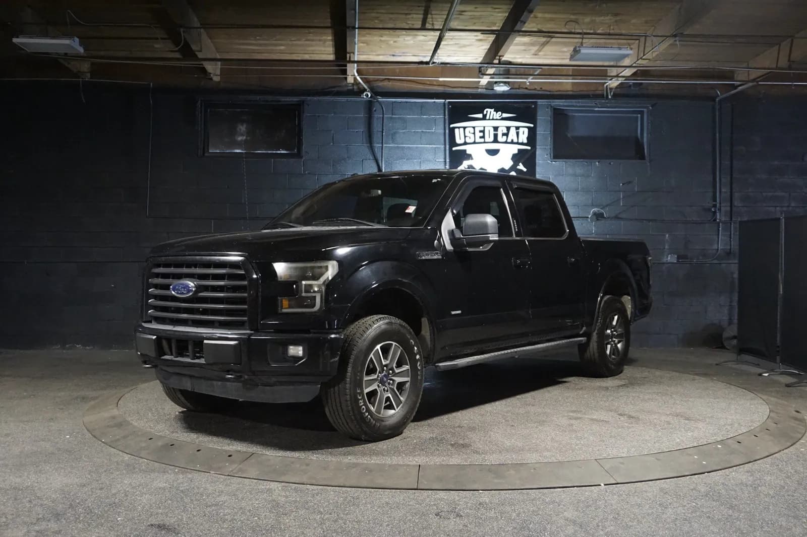 2016 Ford F-150 XLT - Pickup
