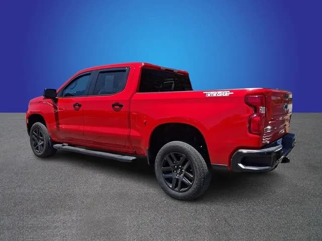 2022 Chevrolet Silverado 1500 Crew Cab - Pickup