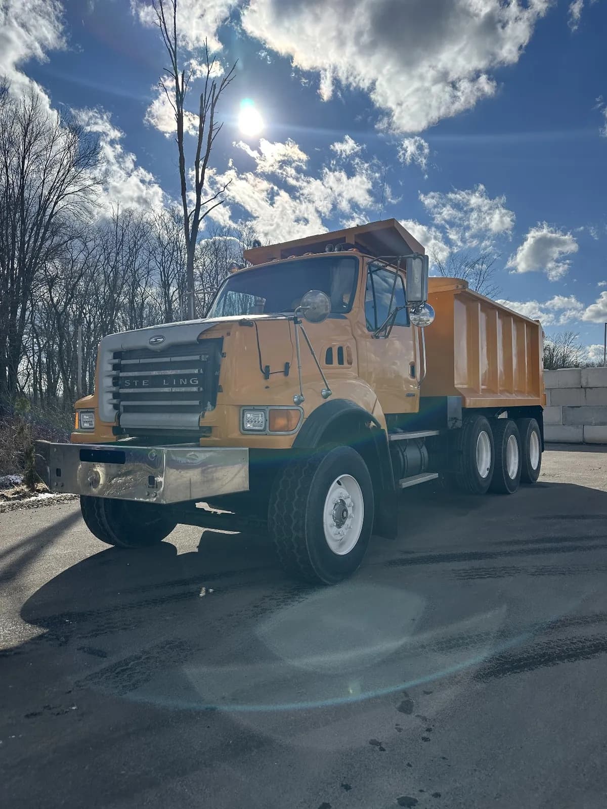 2003 Sterling LT9500 - Dump