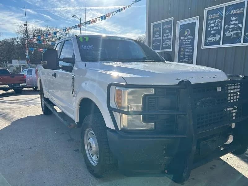 2017 Ford F-250 SD XLT SuperCab Long Bed