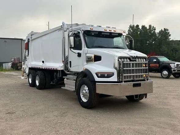 2025 Western Star 47X