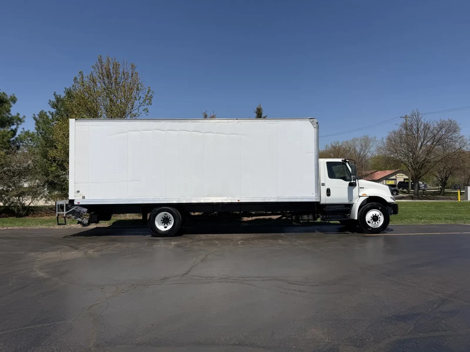 2020 International MV607 - Box