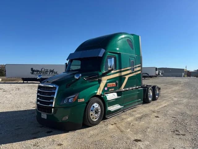2023 Freightliner Cascadia - Sleeper