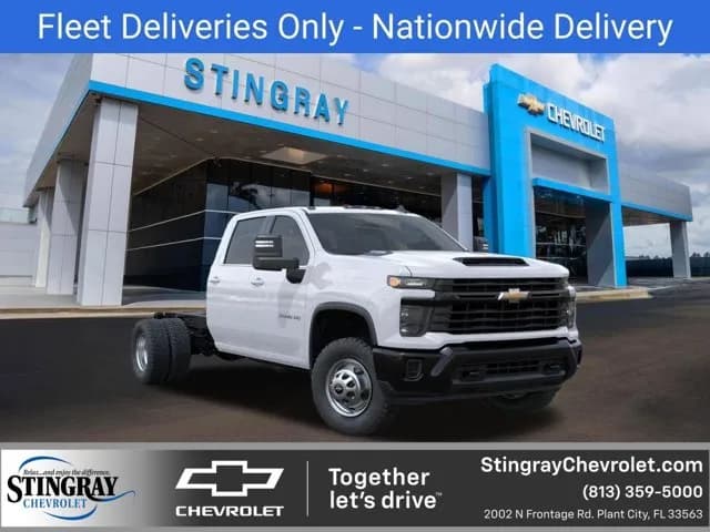 2026 Chevrolet Silverado 3500 Crew Cab - Flatbed