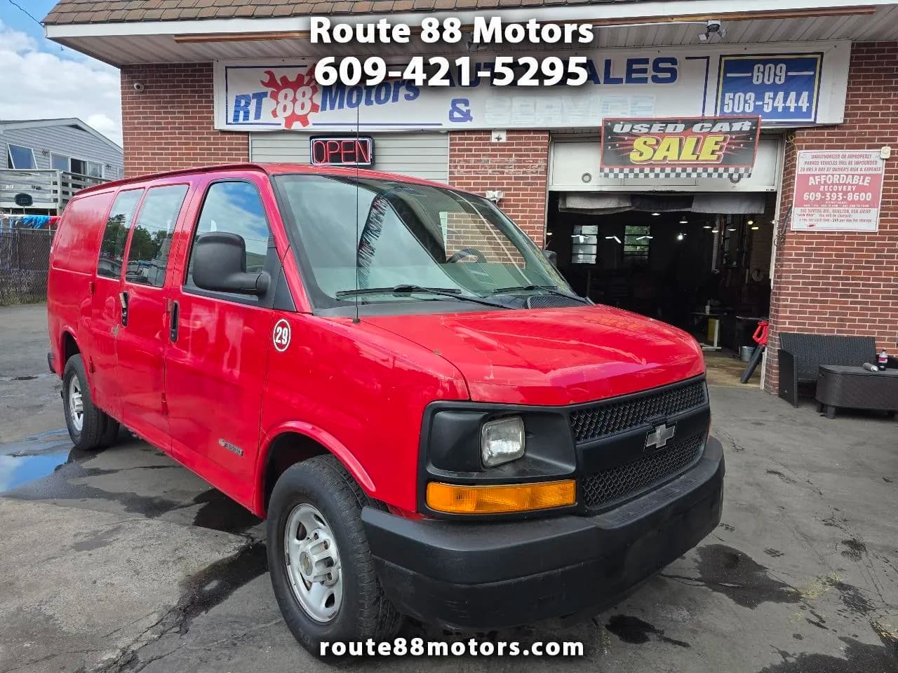2005 Chevrolet Express 3500 Cargo - Pickup