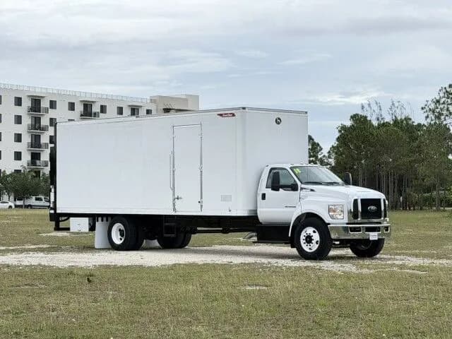 2018 Ford F-750 Super Duty - Box
