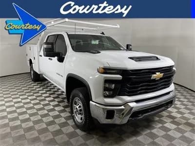 2025 Chevrolet Silverado 2500 - Service