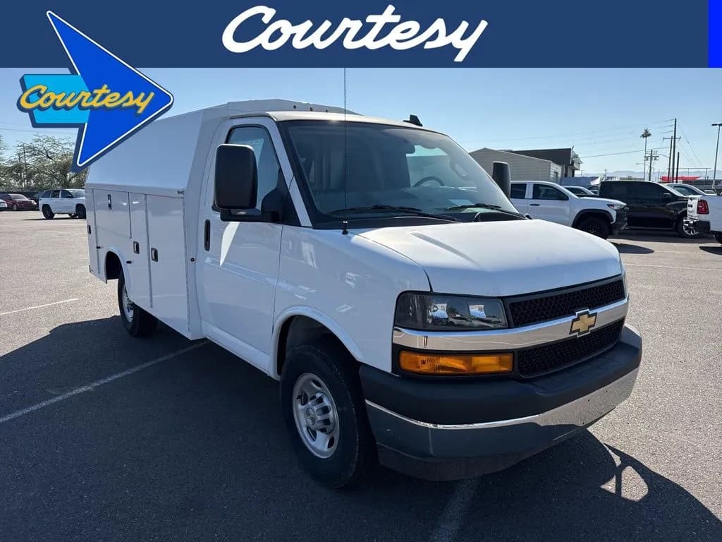2026 Chevrolet Express 3500 - Service