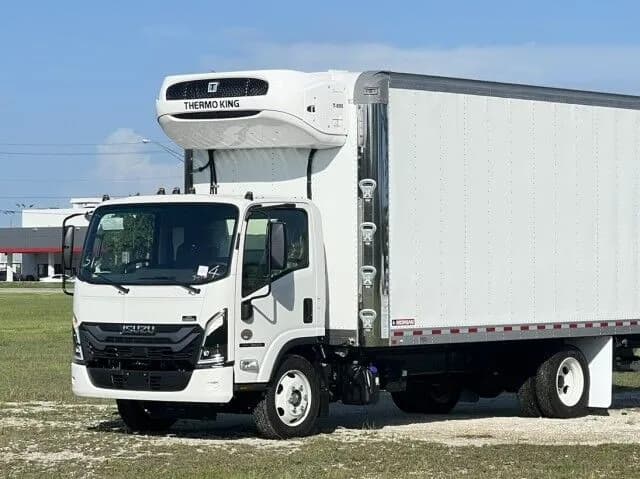 2027 Isuzu NRR