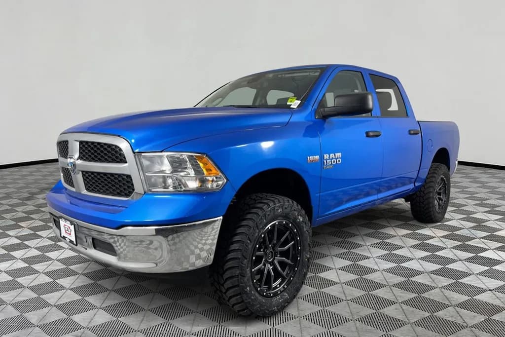 2022 Ram 1500 Classic - Pickup
