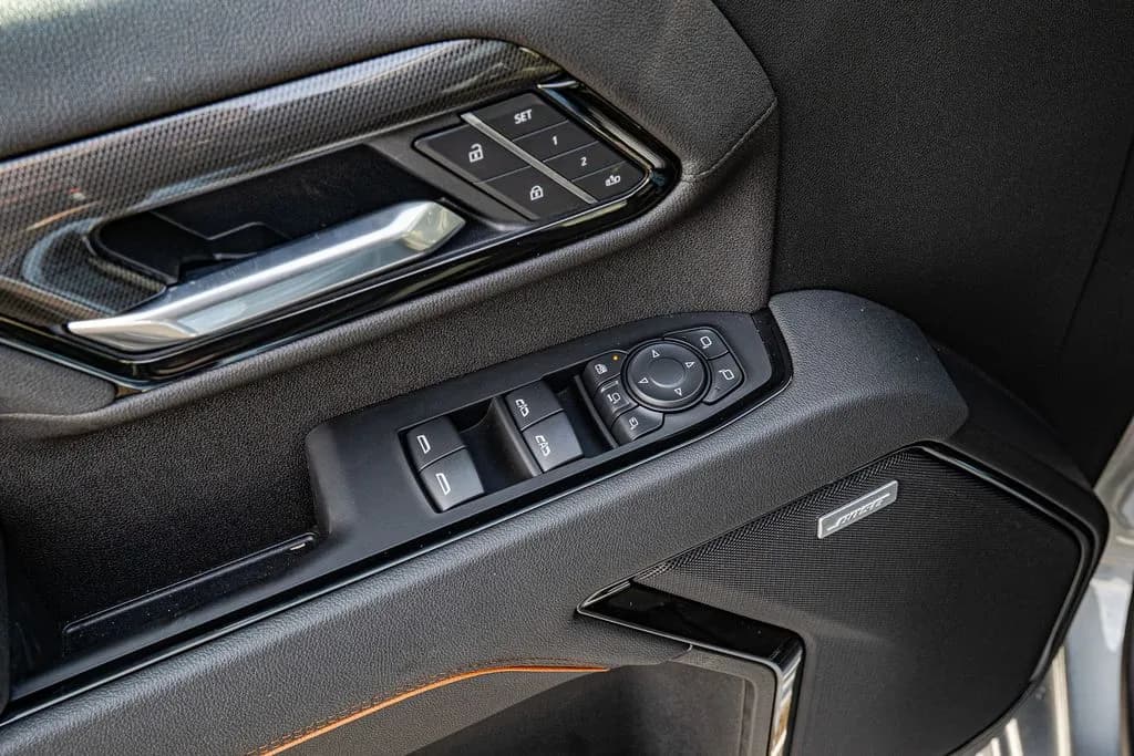 2025 GMC Sierra 3500 HD AT4
