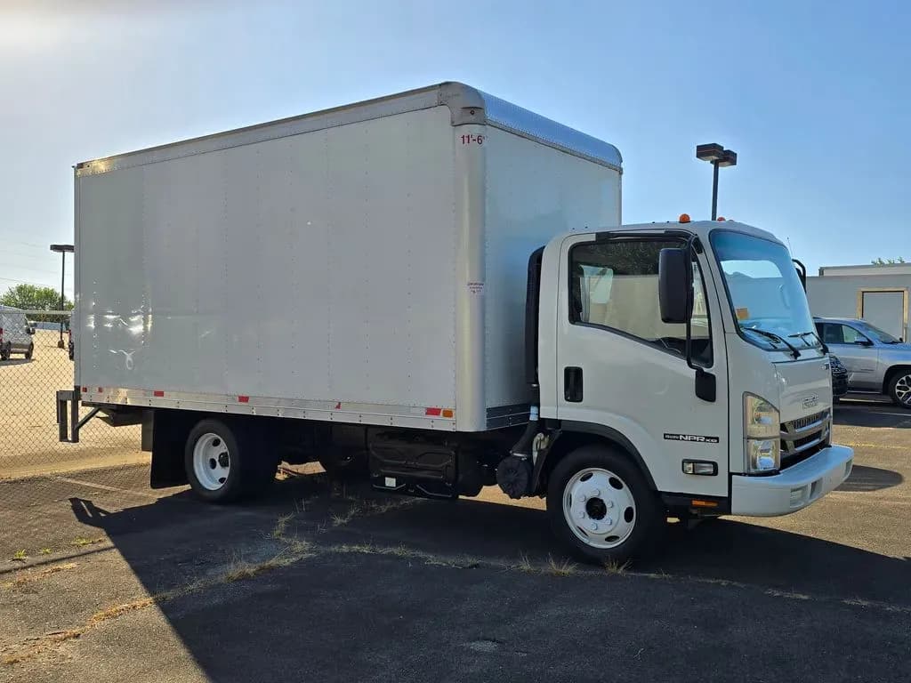2022 Isuzu NPR - Box