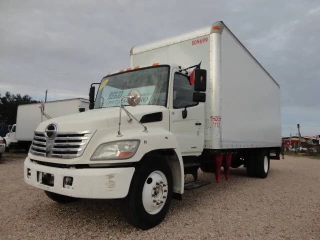 2008 Hino 258