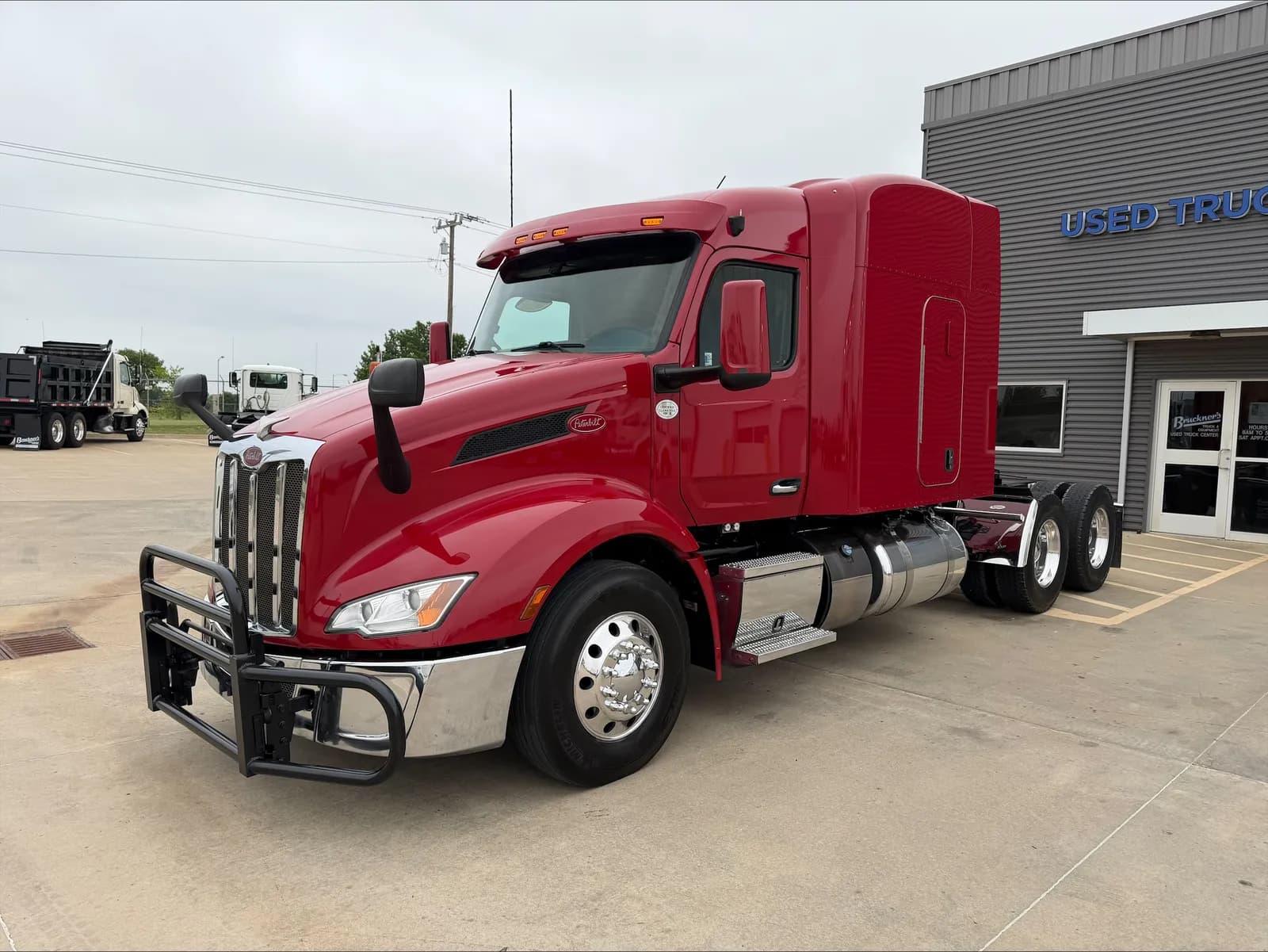 2023 Peterbilt 579 -