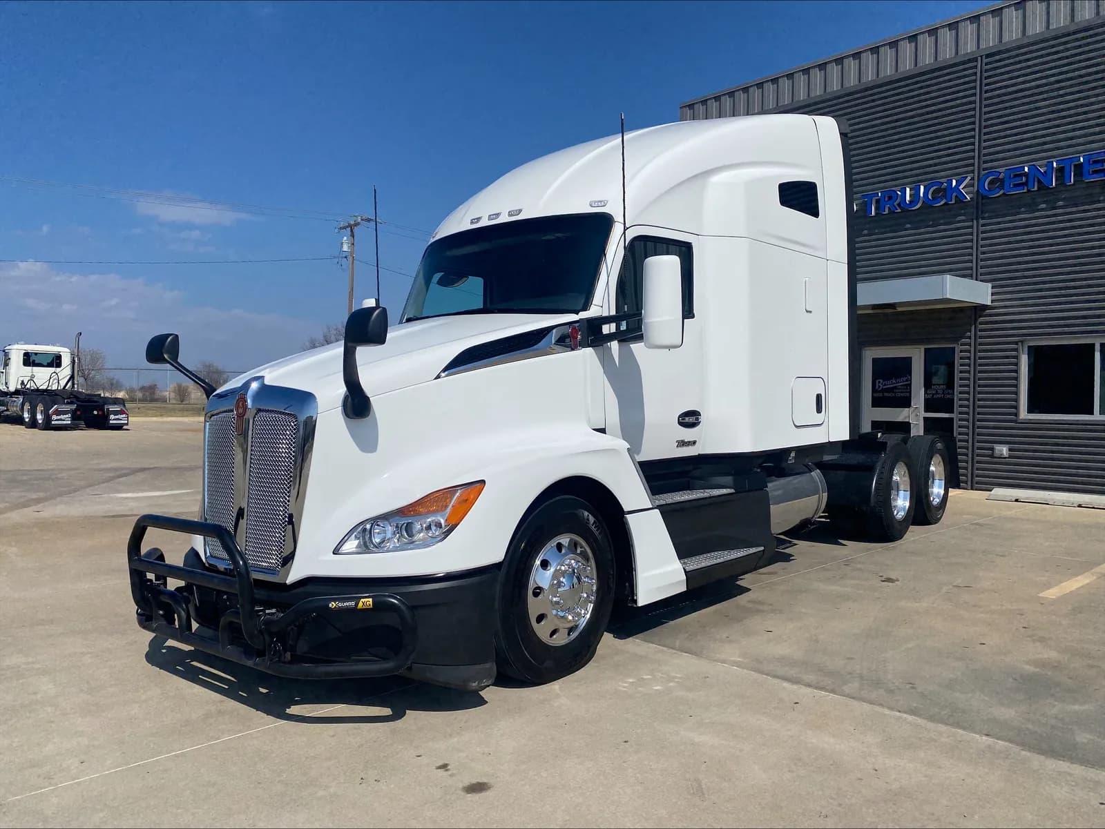 2023 Kenworth T680 -