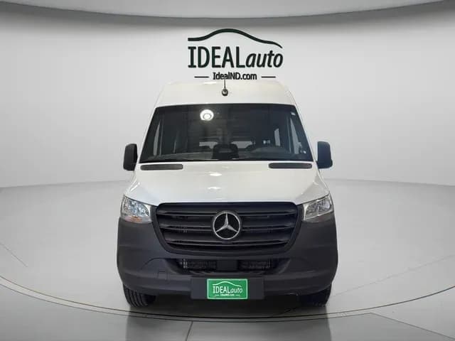 2025 Mercedes-Benz Sprinter 2500