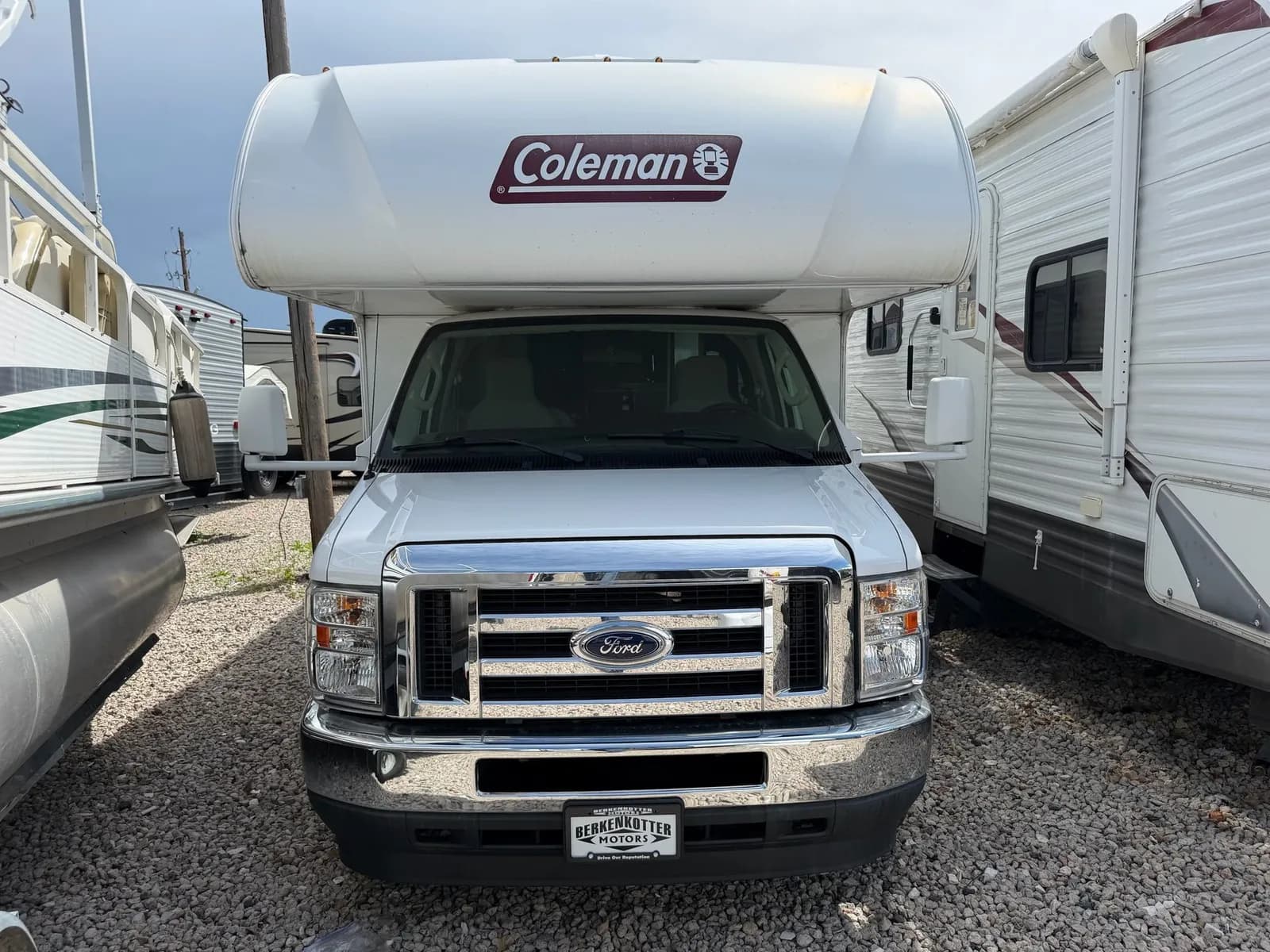 2021 Ford E-450 Cutaway - Box