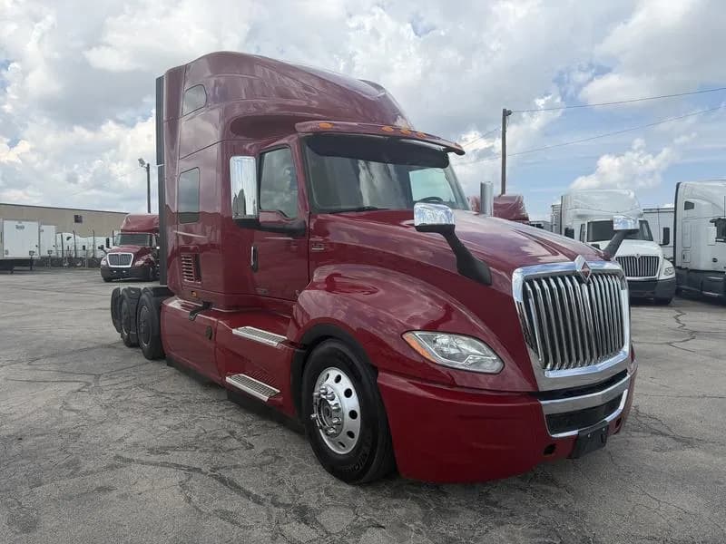 2024 International LT625
