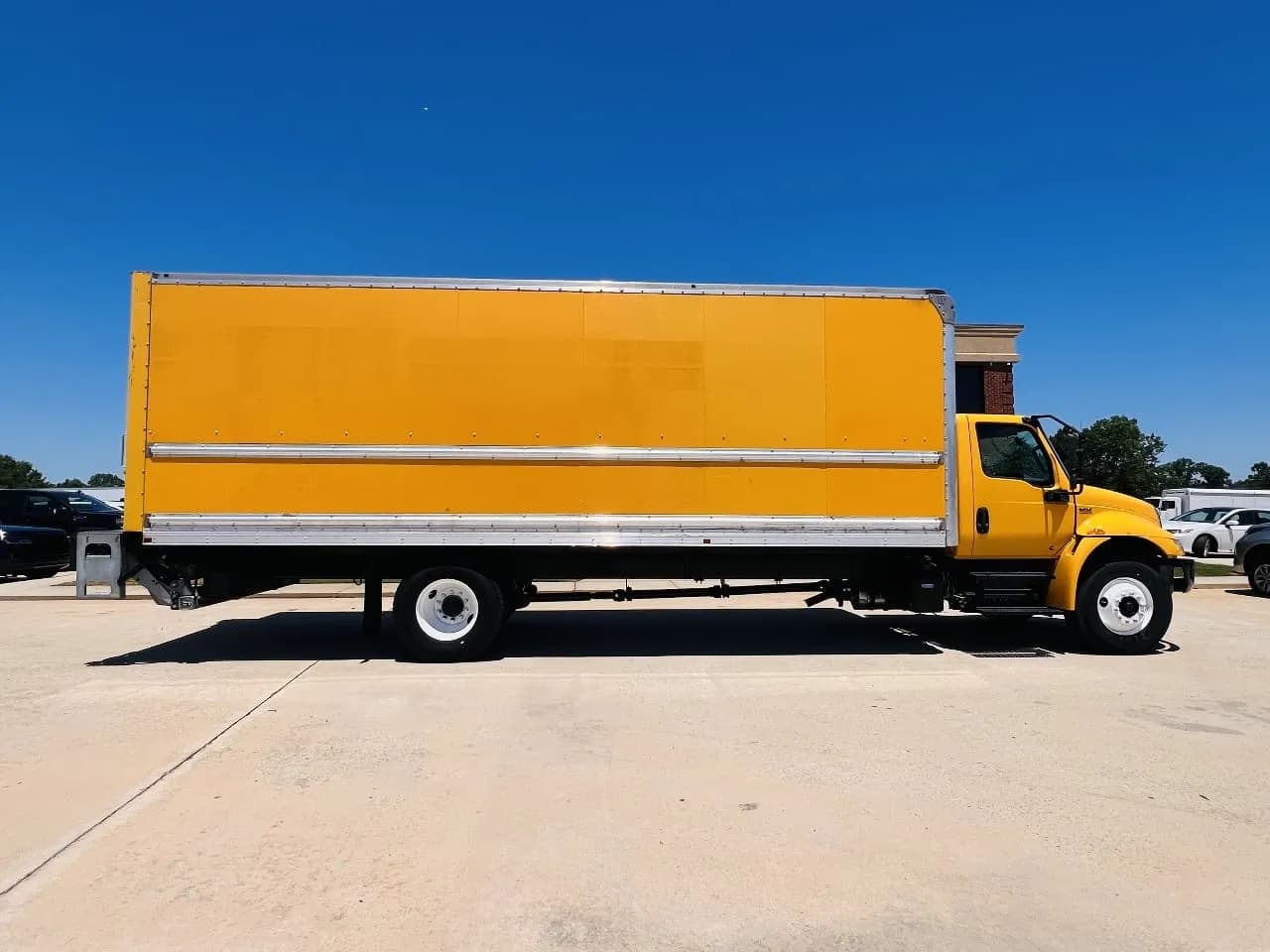 2021 International MV607